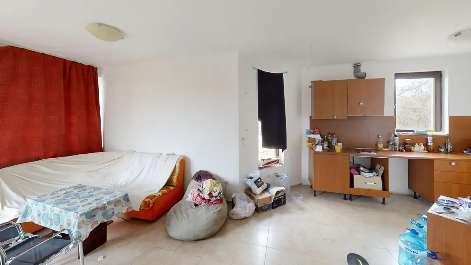 Обзаведен тристаен апартамент в BayViewVillas, Кошарица
