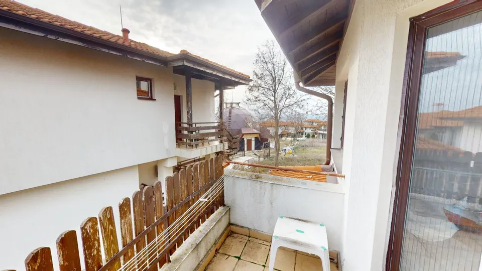 Обзаведен тристаен апартамент в BayViewVillas, Кошарица