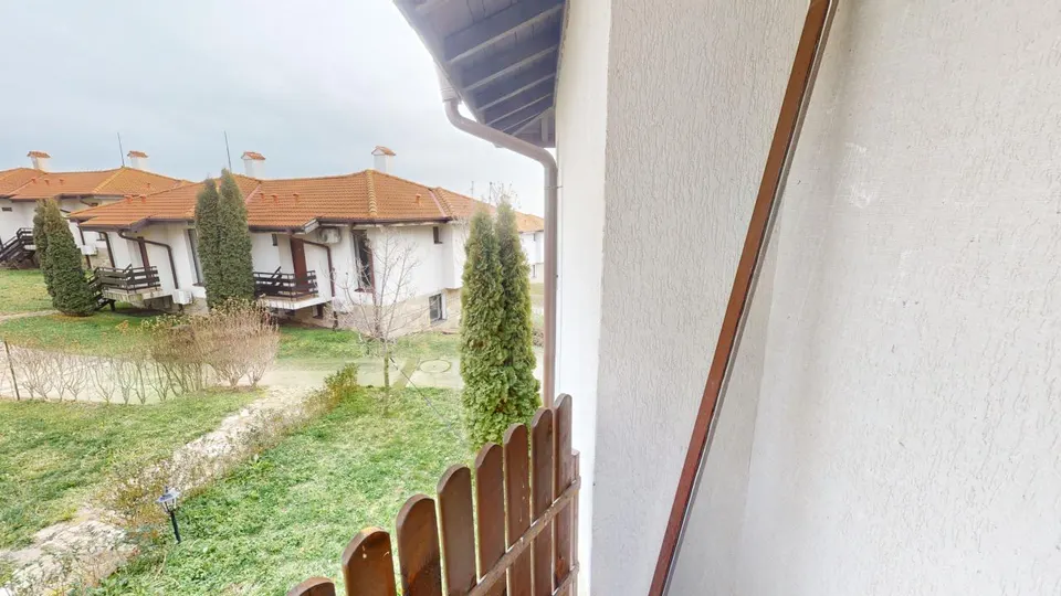 Обзаведен тристаен апартамент в BayViewVillas, Кошарица