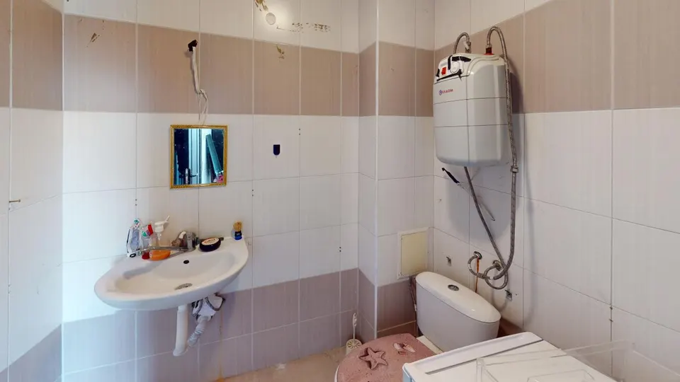Обзаведен тристаен апартамент в BayViewVillas, Кошарица