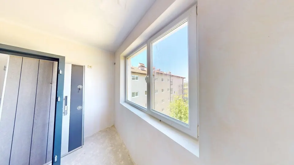 One-bedroom apartment in the Green Hills complex, Kosharitsa