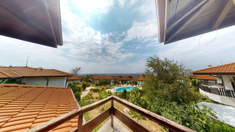 Обзаведен двустаен апартамент в BayViewVillas, Кошарица
