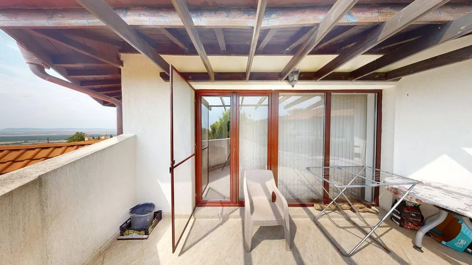 Обзаведен двустаен апартамент в BayViewVillas, Кошарица