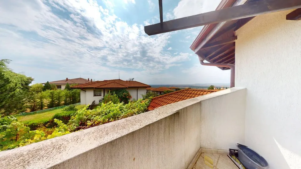 Обзаведен двустаен апартамент в BayViewVillas, Кошарица