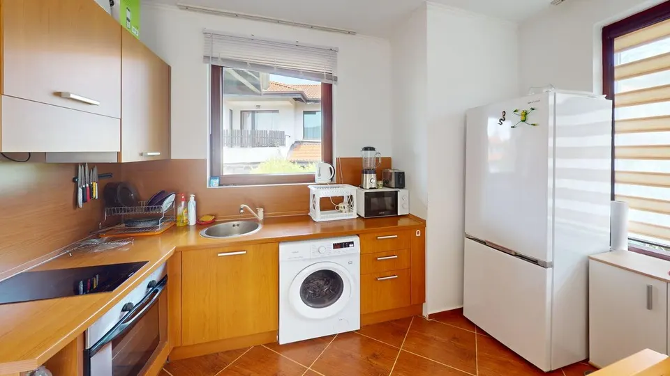 Обзаведен двустаен апартамент в BayViewVillas, Кошарица