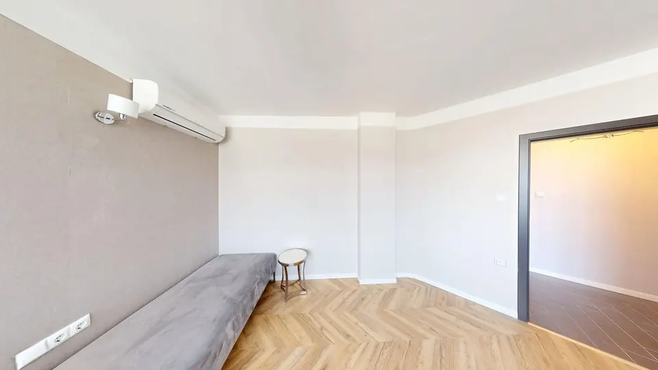 3-Zimmer-Wohnung mit Meerblick in Romance Paris, Sweti Wlas
