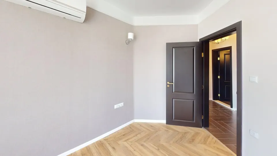 3-Zimmer-Wohnung mit Meerblick in Romance Paris, Sweti Wlas