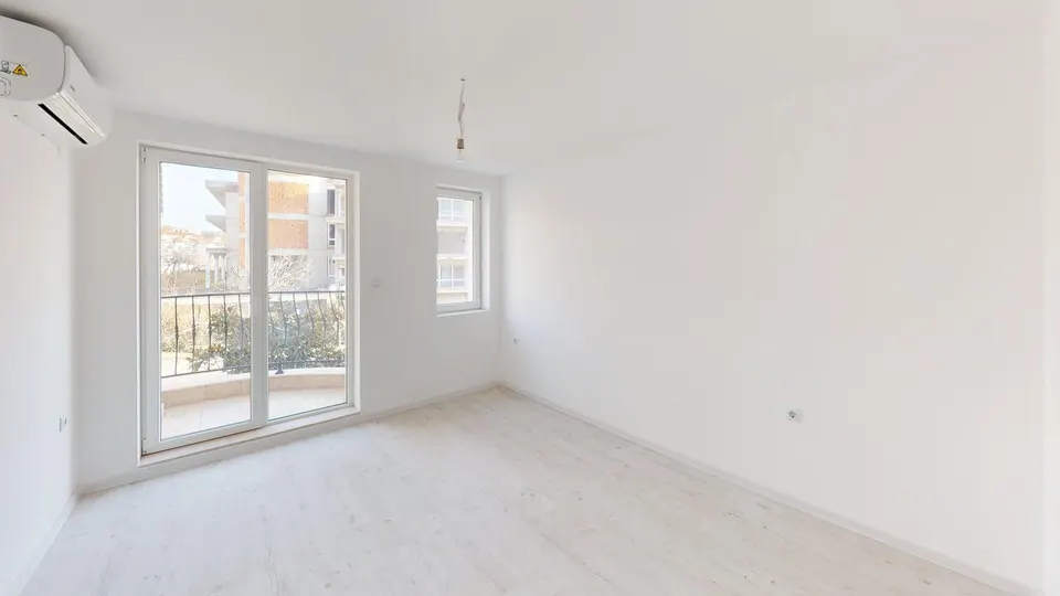 2-Zimmer-Wohnung mit Meerblick in Grand Villa, Sweti Wlas