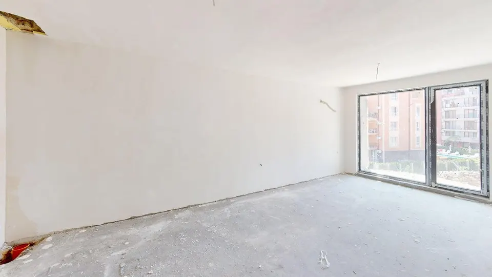 Двустаен апартамент в новия комплекс City Residence, Слънчев бряг