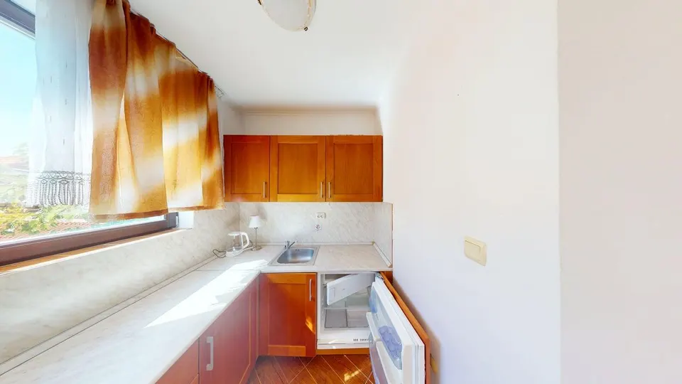 Обзаведен тристаен апартамент в BayViewVillas, Кошарица