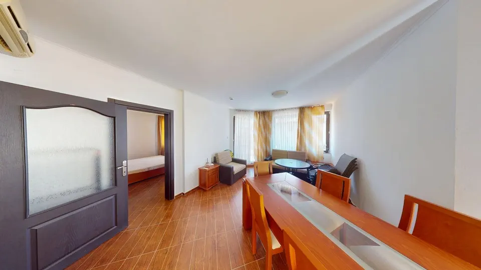 Обзаведен тристаен апартамент в BayViewVillas, Кошарица