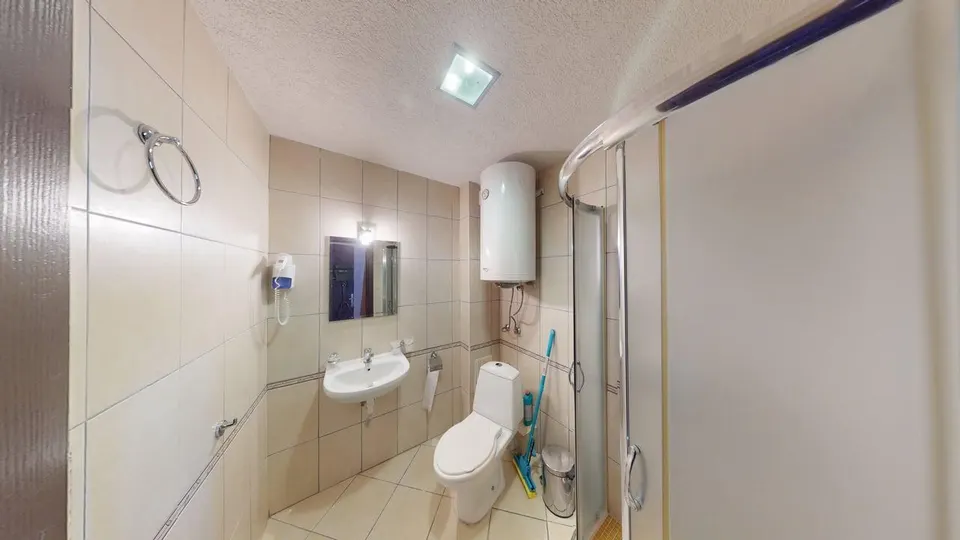 Обзаведен тристаен апартамент в BayViewVillas, Кошарица