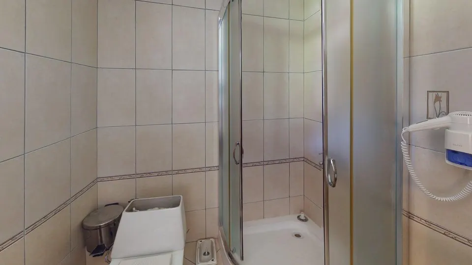 Обзаведен тристаен апартамент в BayViewVillas, Кошарица