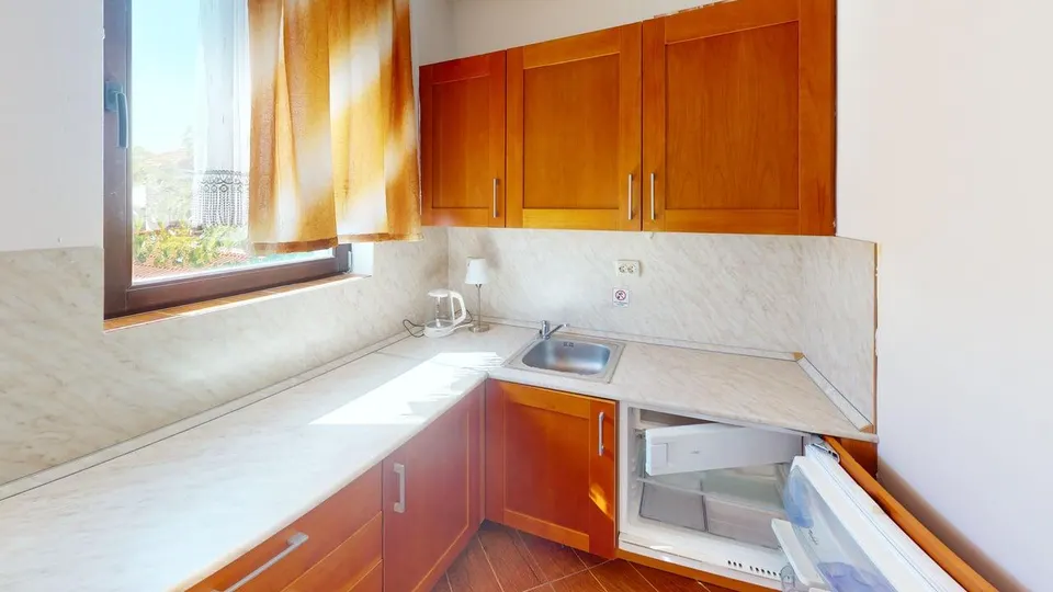 Обзаведен тристаен апартамент в BayViewVillas, Кошарица