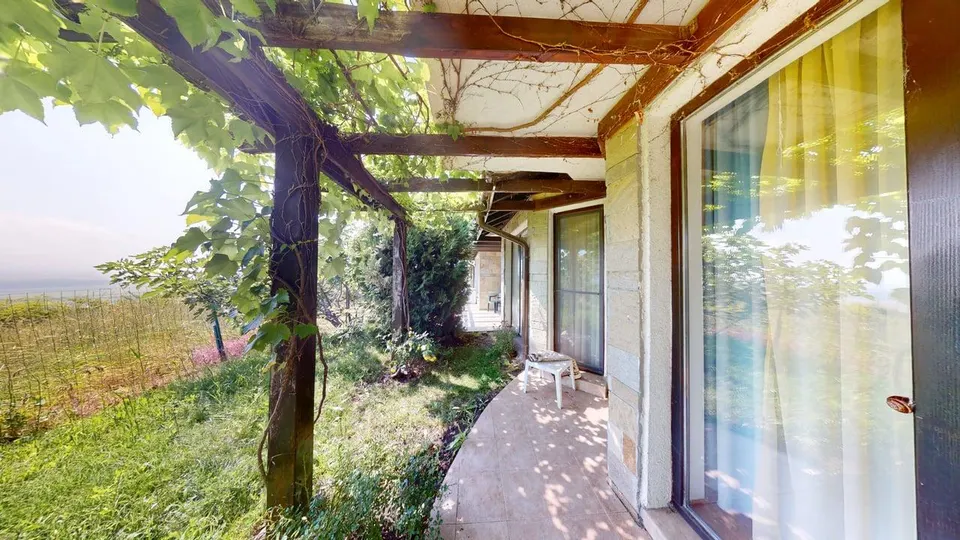 Двустаен апартамент в комплекс BayViewVillas, Кошарица
