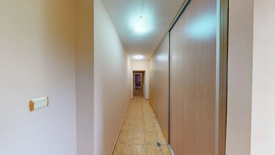 Hotel with restaurant and spa in Kosharitsa