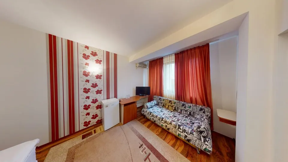 Hotel with restaurant and spa in Kosharitsa