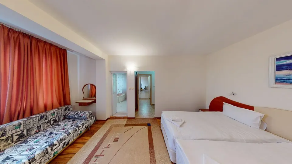 Hotel with restaurant and spa in Kosharitsa