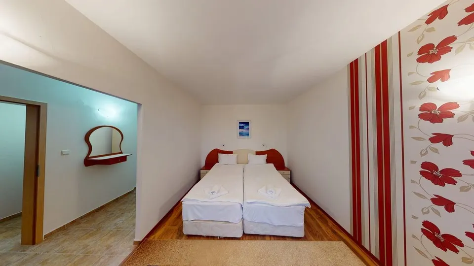 Hotel with restaurant and spa in Kosharitsa
