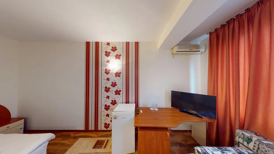 Hotel with restaurant and spa in Kosharitsa