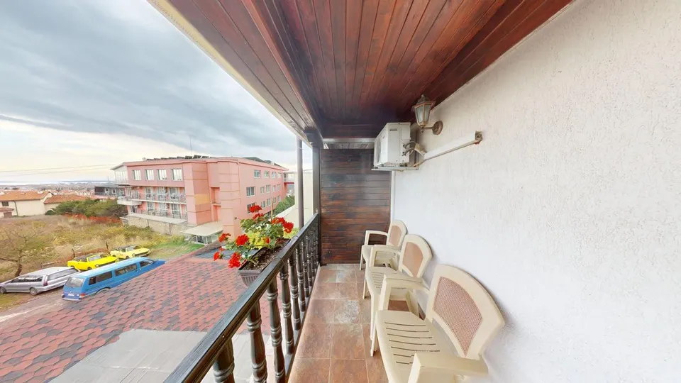 Hotel with restaurant and spa in Kosharitsa