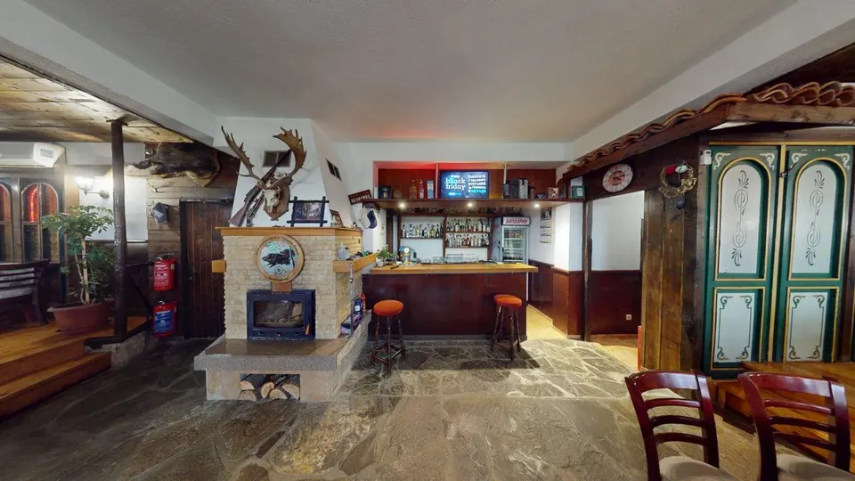 Hotel with restaurant and spa in Kosharitsa