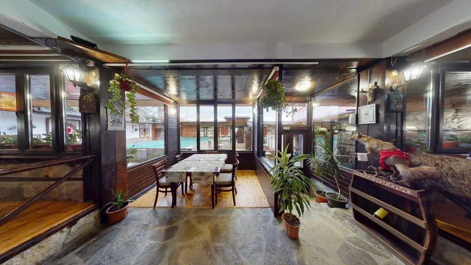 Hotel with restaurant and spa in Kosharitsa