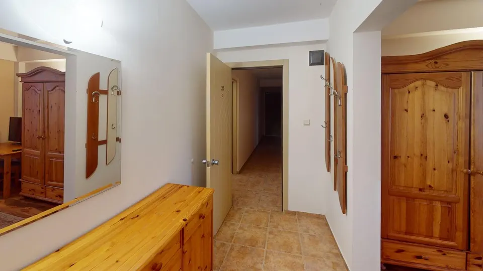 Hotel with restaurant and spa in Kosharitsa