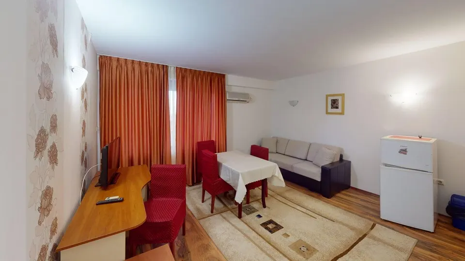 Hotel with restaurant and spa in Kosharitsa