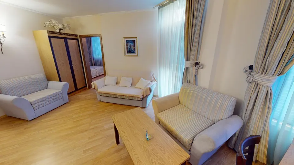 One-bedroom apartment in the Atrium Beach complex, Elenite