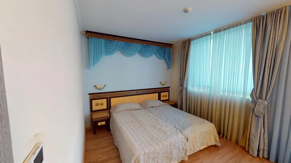 One-bedroom apartment in the Atrium Beach complex, Elenite