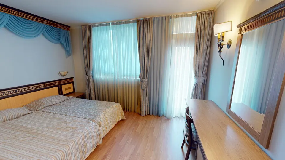 One-bedroom apartment in the Atrium Beach complex, Elenite