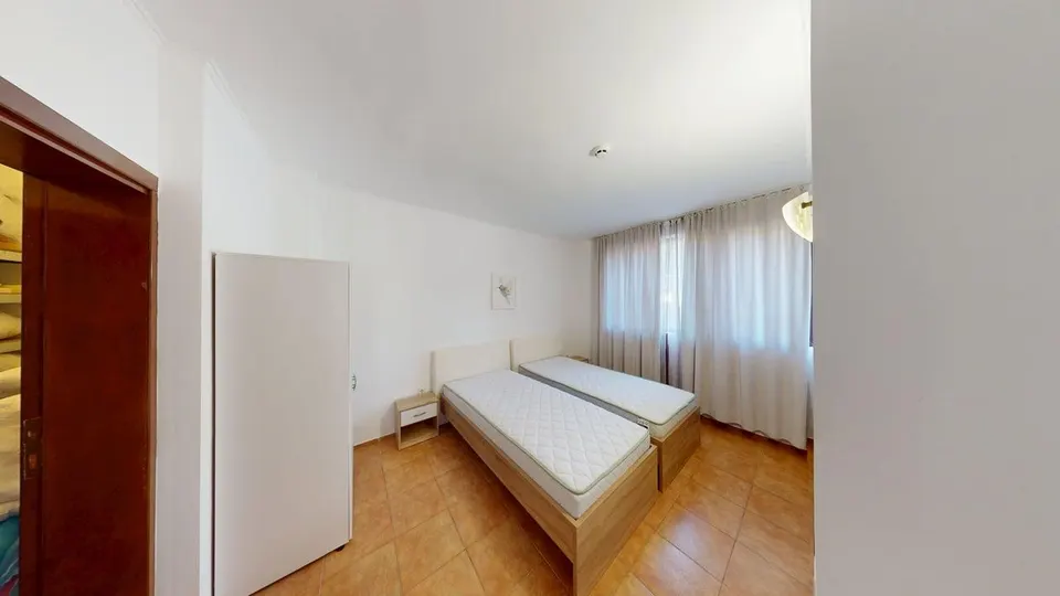 Möblierte 3-Zimmer-Wohnung in BayViewVillas, Kosharitsa