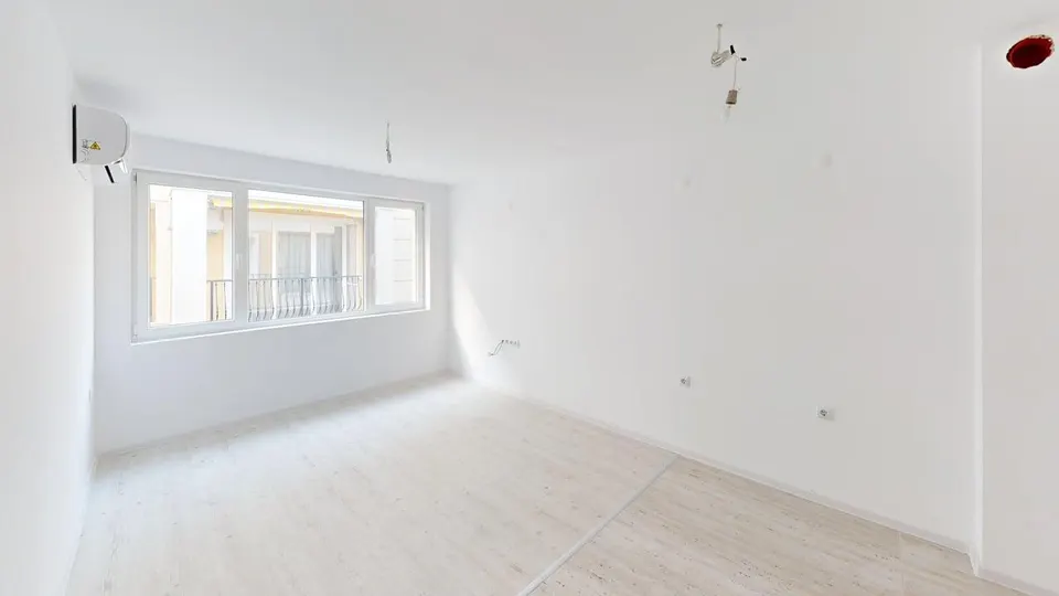 2-Zimmer-Wohnung mit Meerblick in Grand Villa, Sweti Wlas