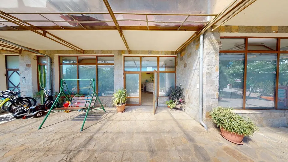 Ресторан в Черноморец, к-с Villa Mare
