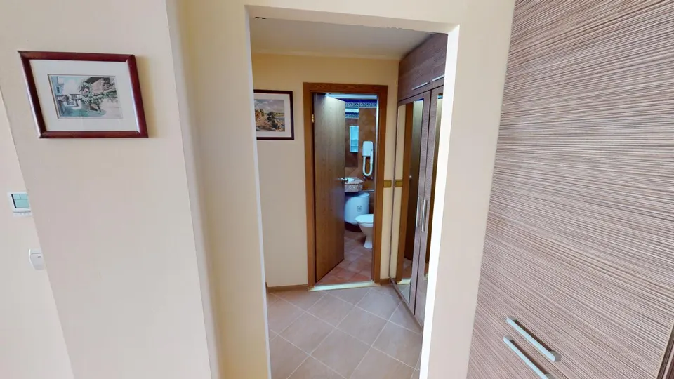 Two-bedroom apartment in the Atrium Beach complex, Elenite