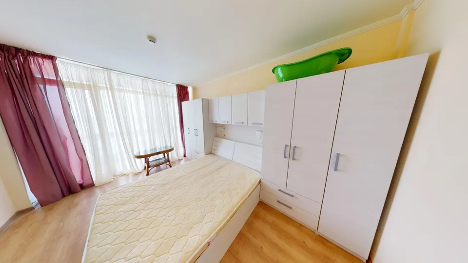 Two-bedroom apartment in the Atrium Beach complex, Elenite