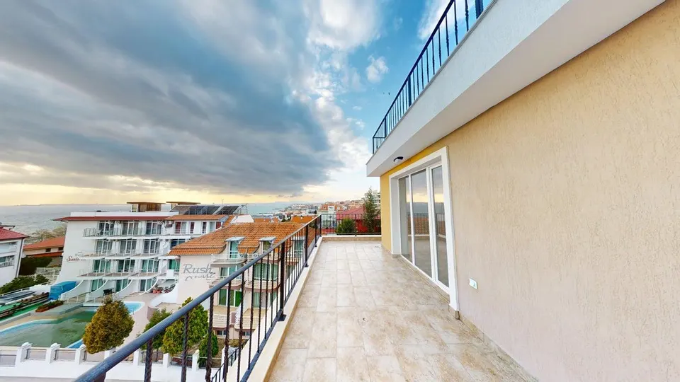 2-Zimmer-Wohnung mit Meerblick in Grand Villa, Sweti Wlas