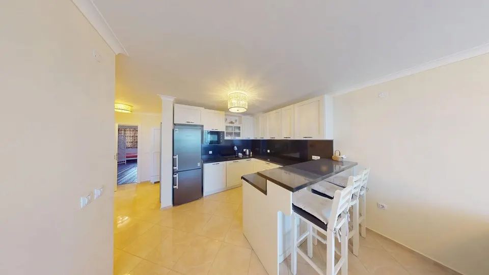 3-Zimmer-Wohnung mit Meerblick in Arena 1, Sweti Wlas