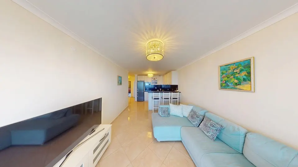 3-Zimmer-Wohnung mit Meerblick in Arena 1, Sweti Wlas