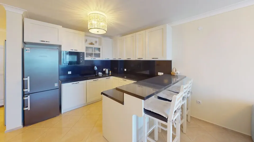 3-Zimmer-Wohnung mit Meerblick in Arena 1, Sweti Wlas