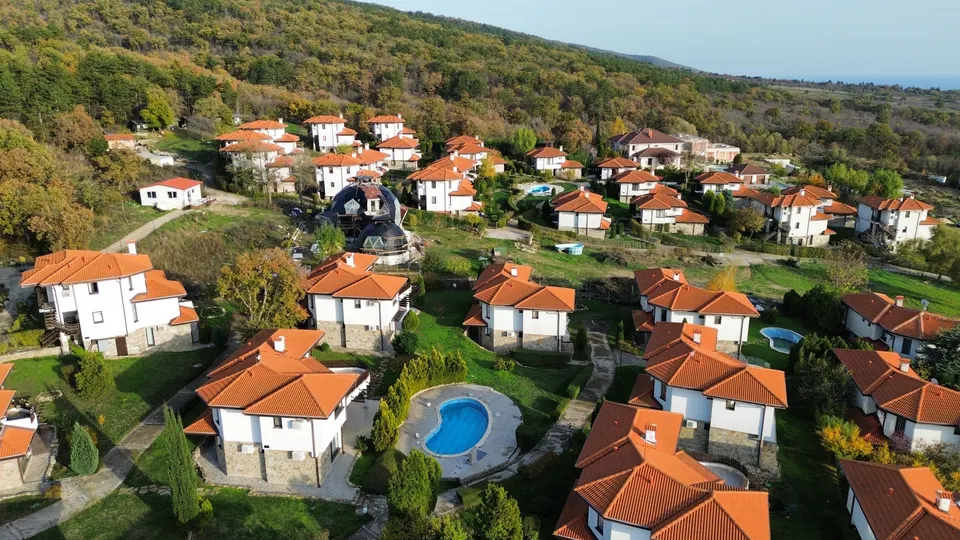 Двустаен апартамент в комплекс BayViewVillas, Кошарица