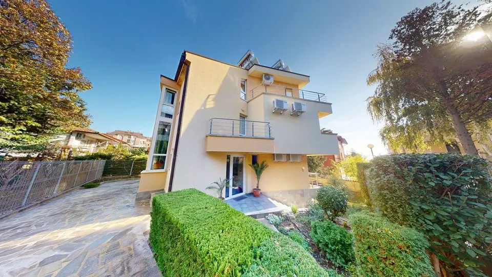 Furnished house in the Zora villa zone, Sunny Beach