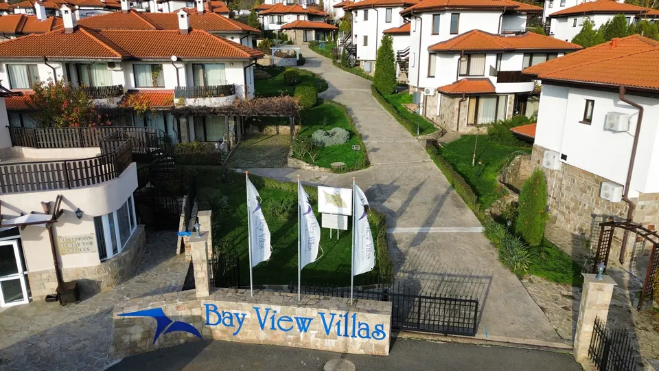 Двустаен апартамент в комплекс BayViewVillas, Кошарица