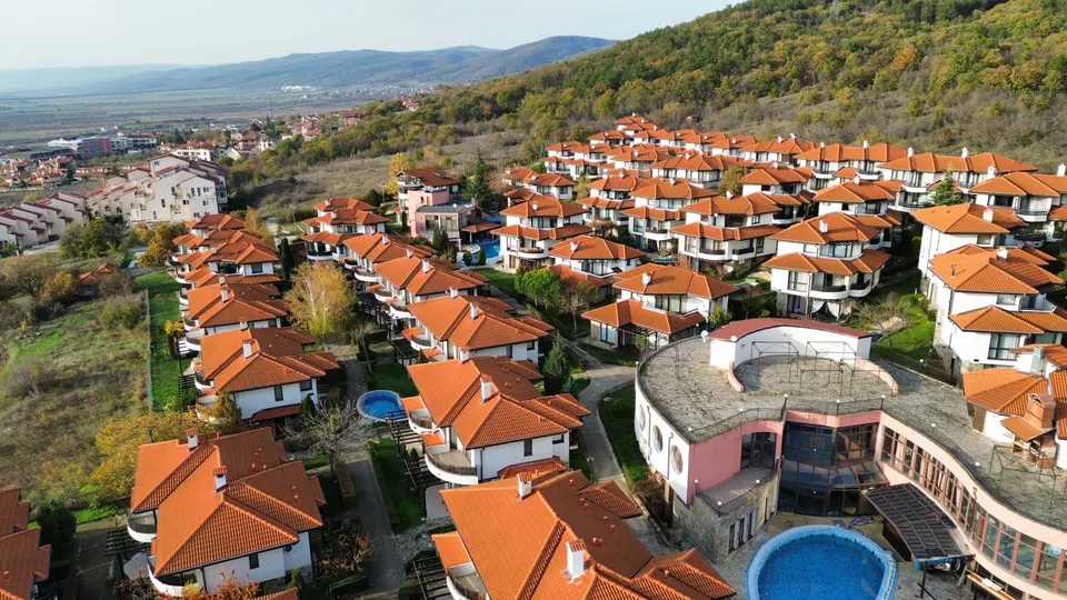 Двустаен апартамент в комплекс BayViewVillas, Кошарица