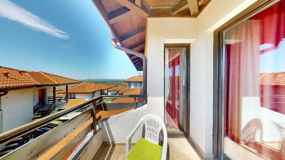 Двустаен апартамент в комплекс BayViewVillas, Кошарица