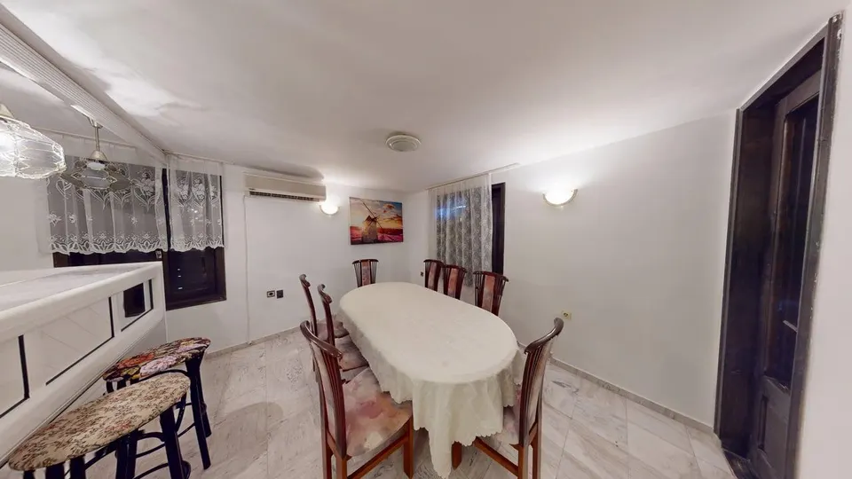 Two-storey house with a plot in Cholakova Cheshma, Kosharitsa