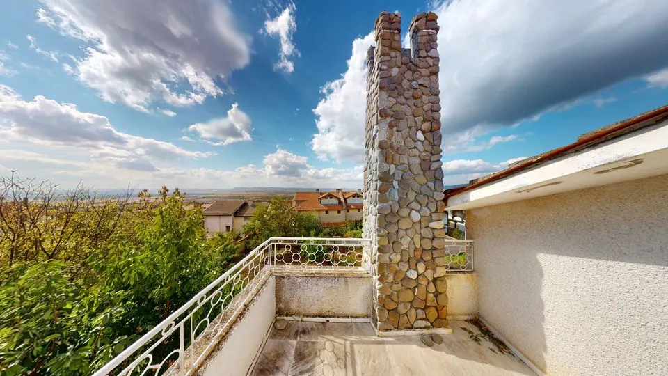 Two-storey house with a plot in Cholakova Cheshma, Kosharitsa