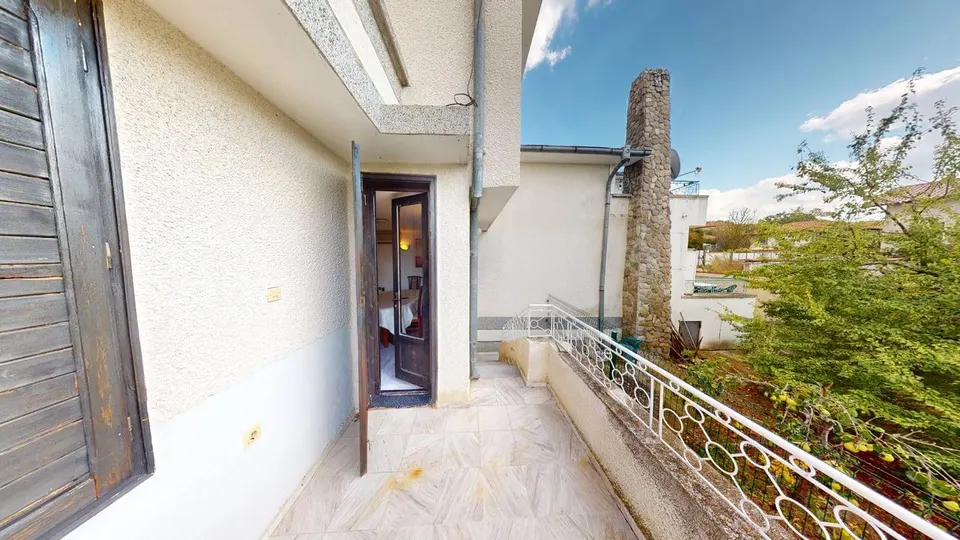 Two-storey house with a plot in Cholakova Cheshma, Kosharitsa