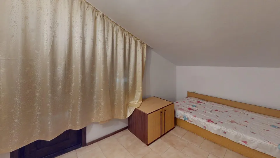Two-storey house with a plot in Cholakova Cheshma, Kosharitsa